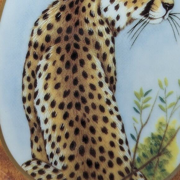 Lynn Chase Plate African Portraits Cheetah Luncheon Dinner 9 Inch Safari 1990s - Picture 9 of 10